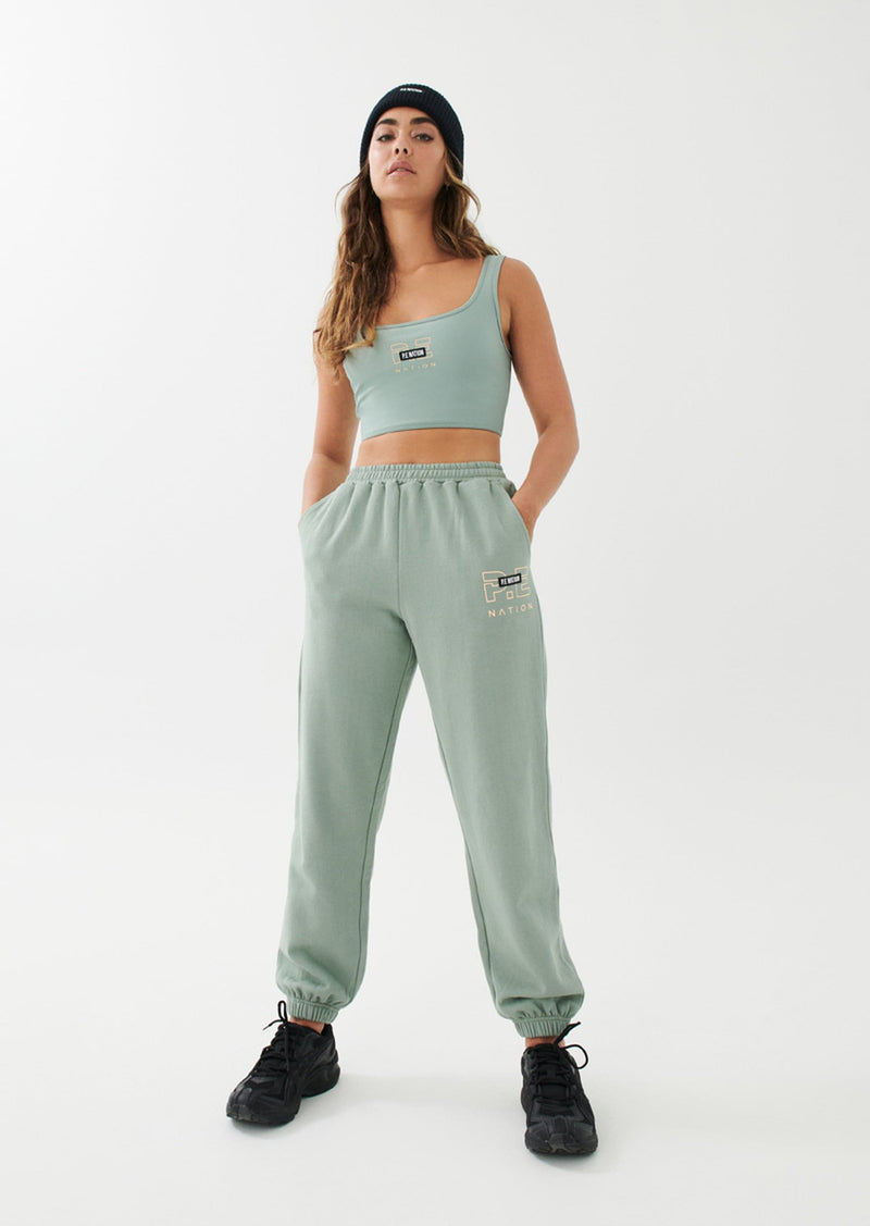 GRAND STAND TRACK PANT IN ICEBERG GREEN.